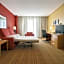 Courtyard by Marriott Leon at The Poliforum