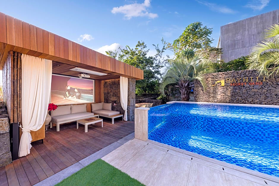 Bayhill Pool Villa