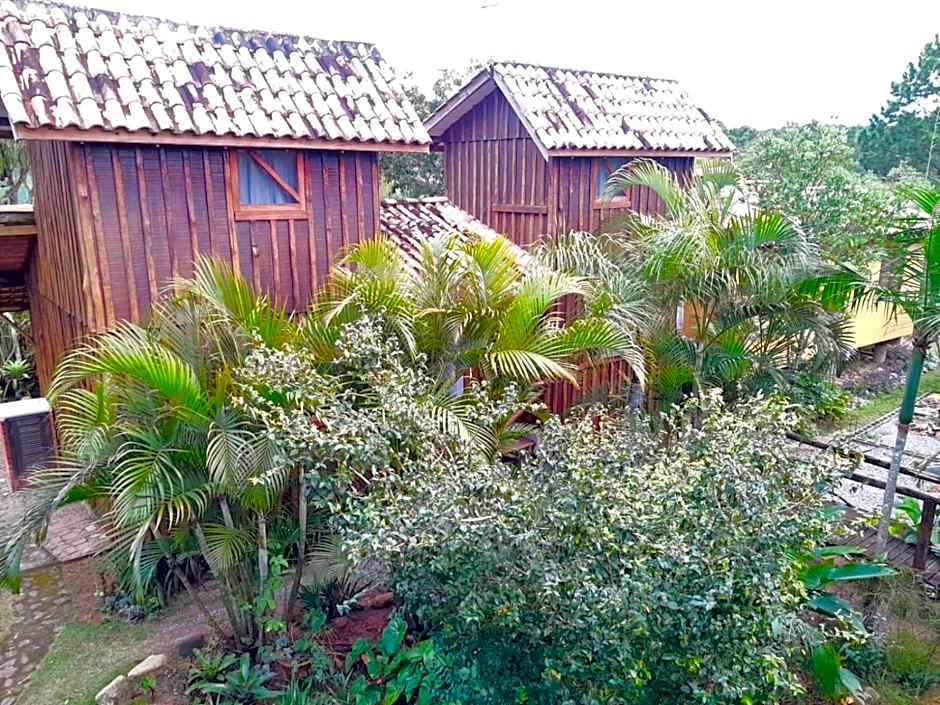 Recanto das Bromélias Chalés