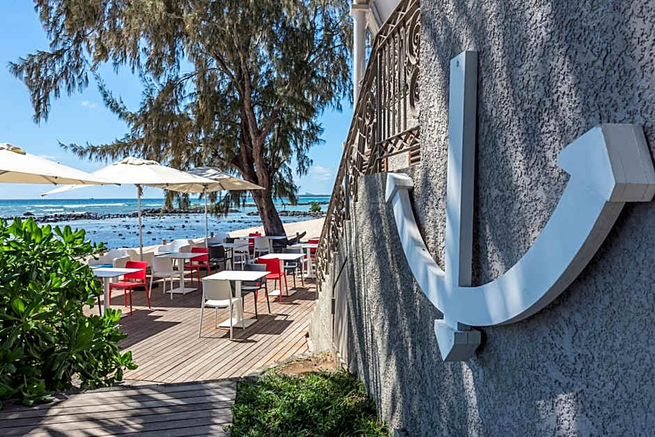 Voile Bleue Boutique Hotel