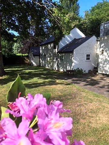 Claremont Coach House