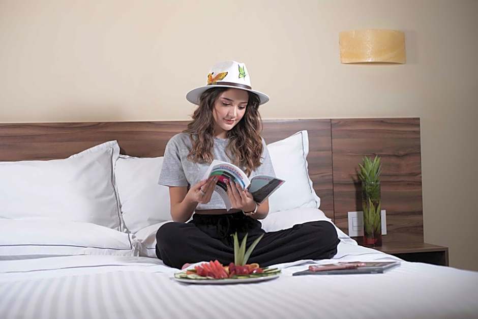 Crown Victoria Hotel