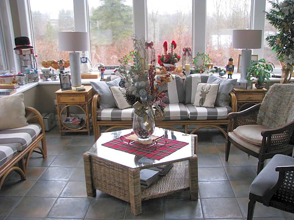 Clyde Hall Bed and Breakfast