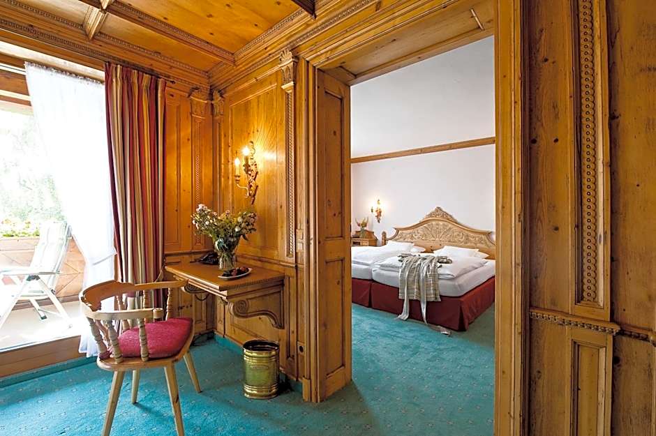 Parkhotel Wallgau 4 Sterne Superior Alpenjuwel mit Spa Genuss, Golf & Wellness in der Karwendel-Region Tradition trifft Eleganz im stilvollen Rückzugsort