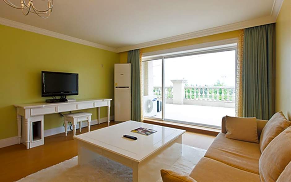 Yangyang Golden Bay Pension