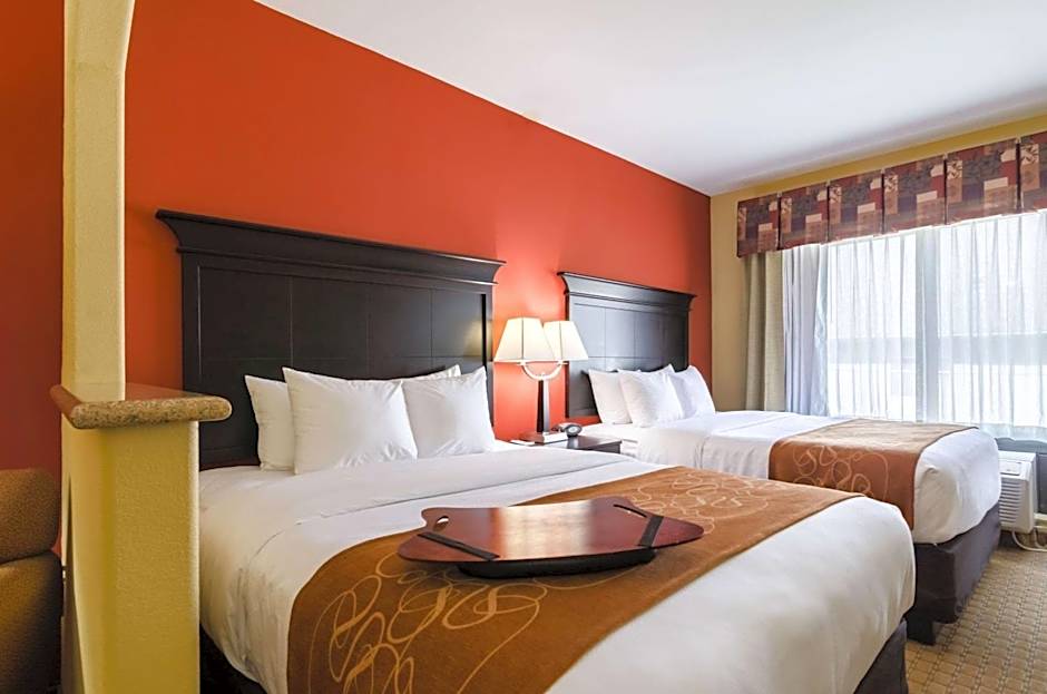 Comfort Suites Salina South