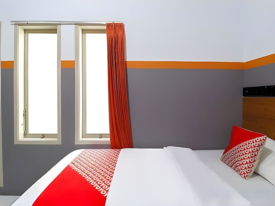 RedDoorz @ Merdeka Street Garut