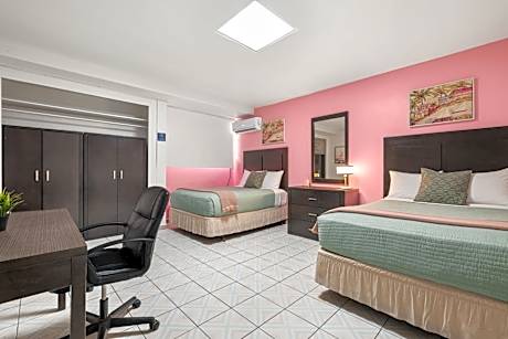 Guest Room with Two Double Beds