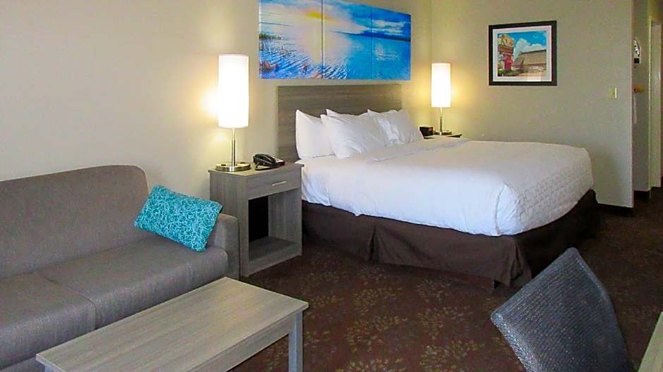 Clarion Pointe Evansville North