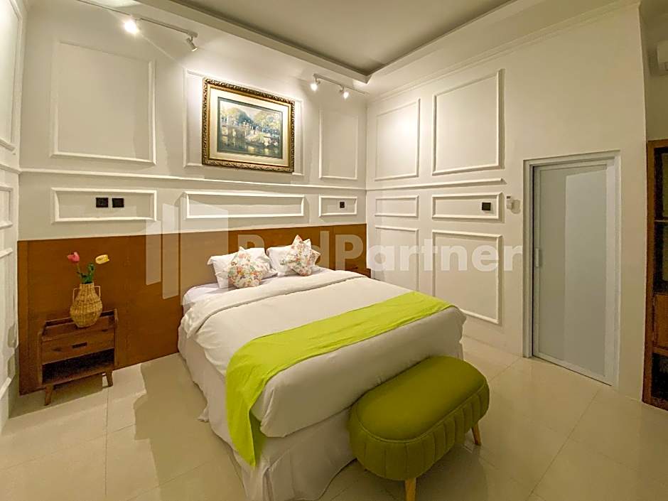 Cbg Inn Redpartner Near Stasiun Solo Balapan