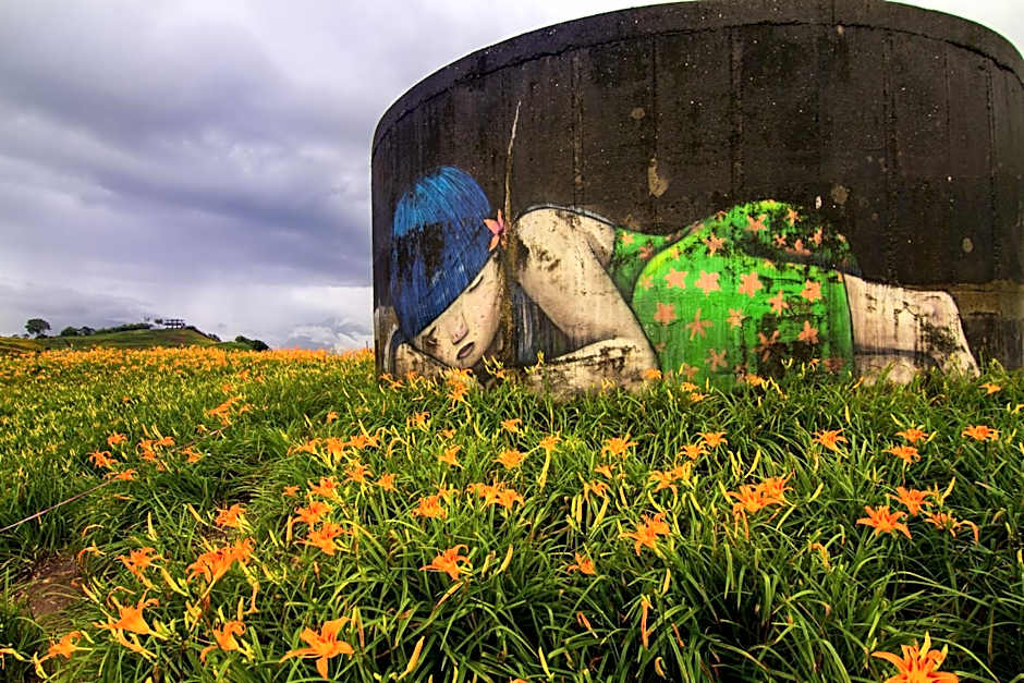 草莓牛奶台東民宿可洽包棟
