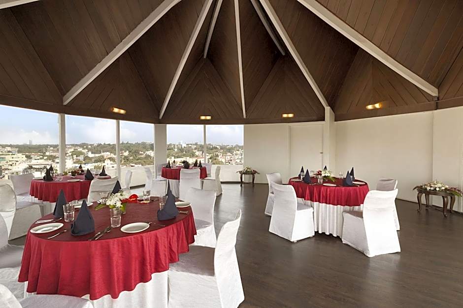 Regenta Place Bangalore, Cunningham Road