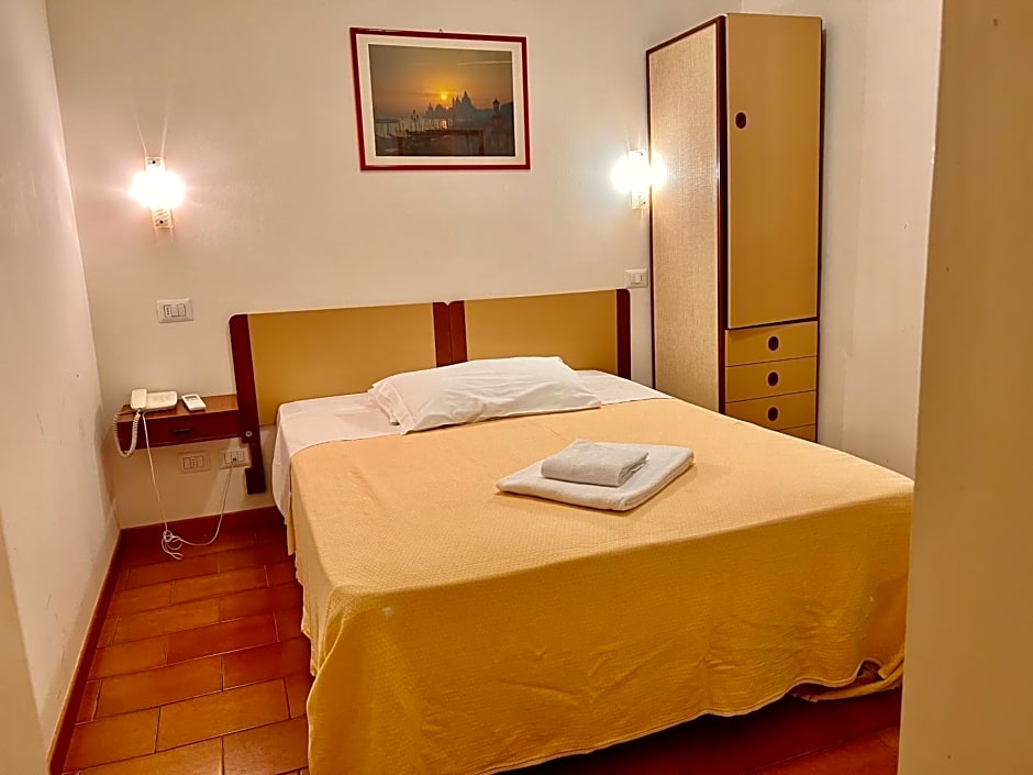 Hotel Canada