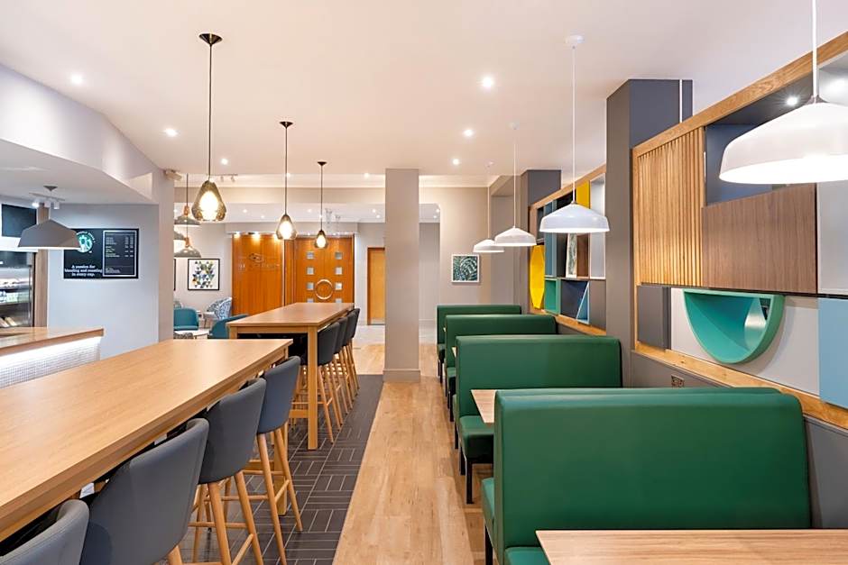 Holiday Inn Gloucester / Cheltenham By IHG