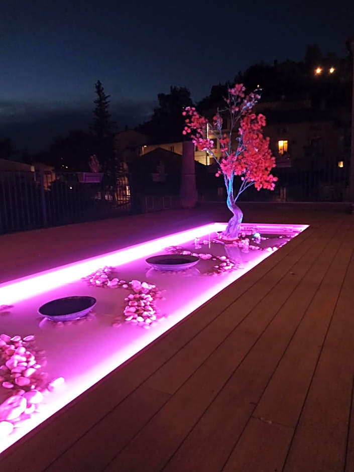 Photo 1 of 4 of Terrace