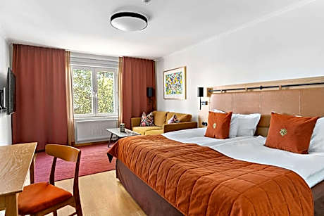 Superior King Room - Non-Smoking