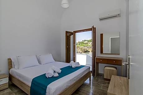 Two Bedroom Suite with Sea View - Cassiopia