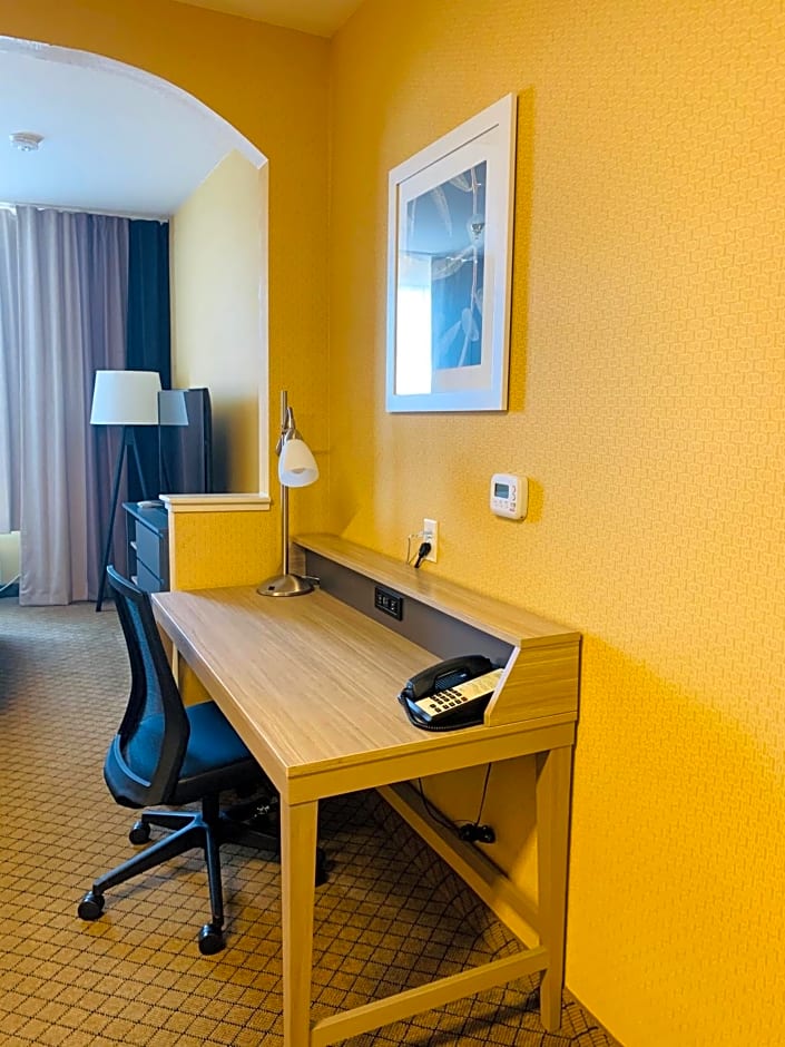 Country Inn & Suites by Radisson, San Jose International Airport, CA