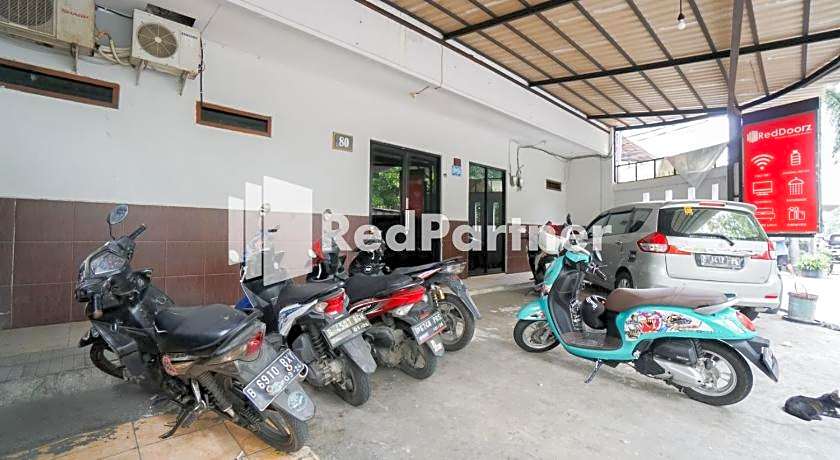 Bright Residence near ITC Mangga Dua Mitra RedDoorz