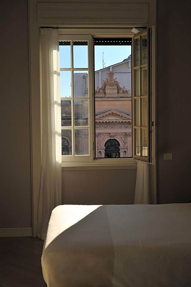 Bergamo Inn 43