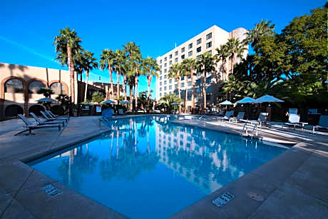 DoubleTree By Hilton Hotel Tucson-Reid Park