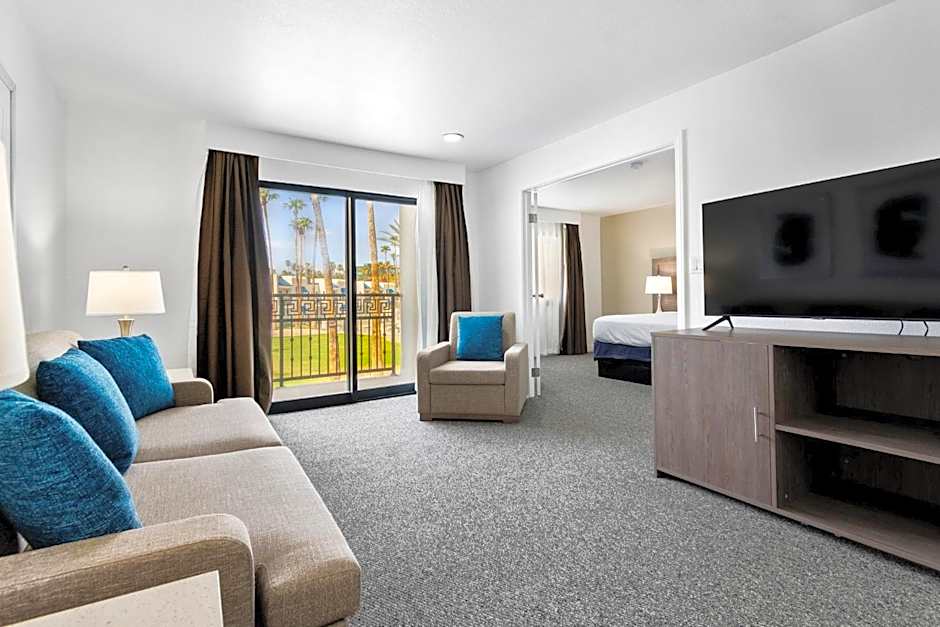 Serene Vegas Boutique Hotel