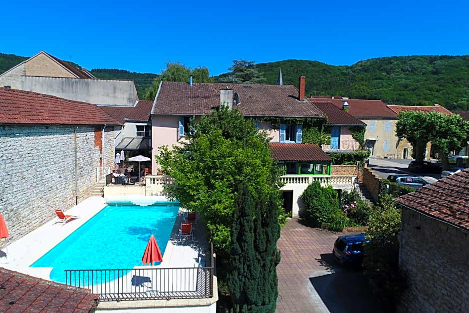 Logis Hôtel Vuillot