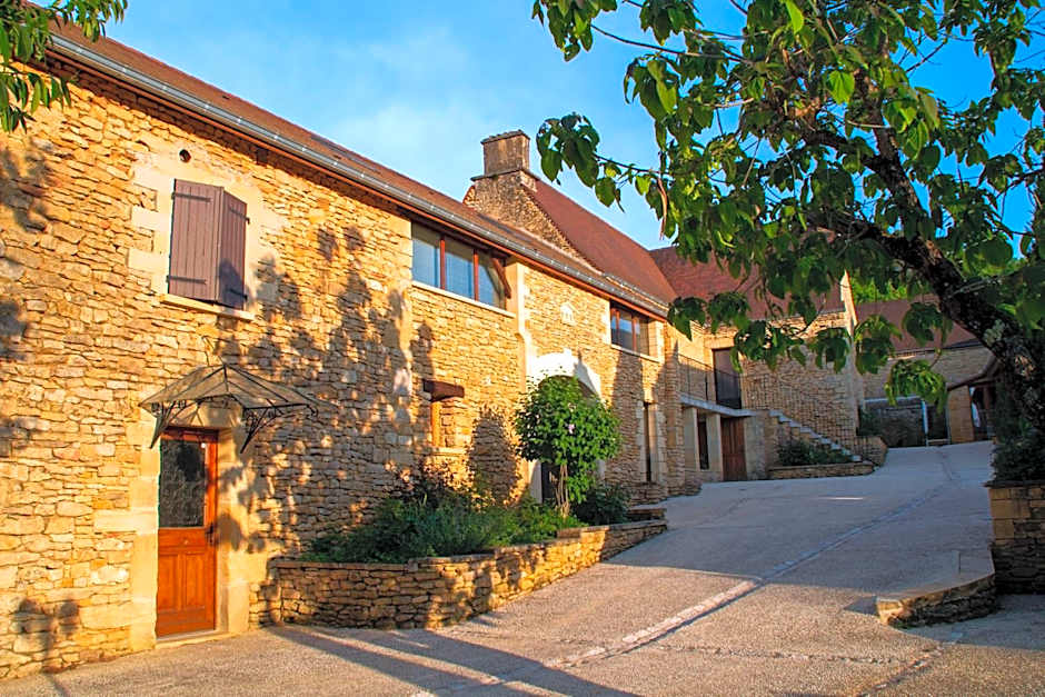 Aux Bories de Marquay, chambres d'hôtes B&B avec piscine et SPA près de Sarlat
