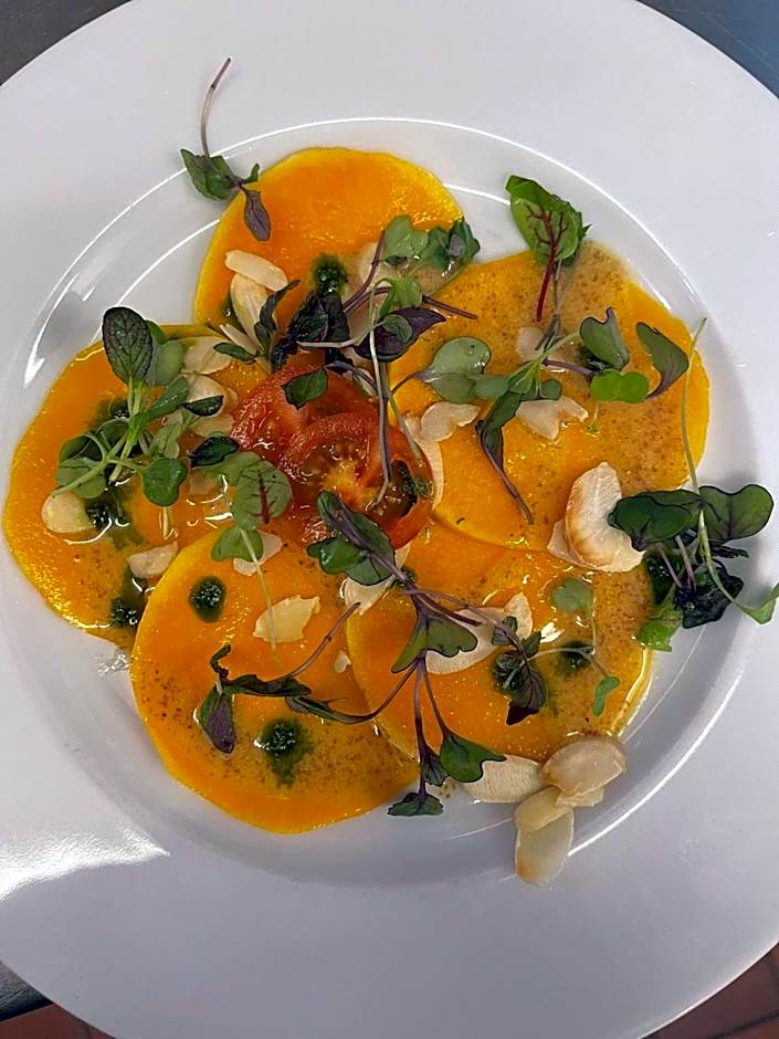 New House Country Hotel