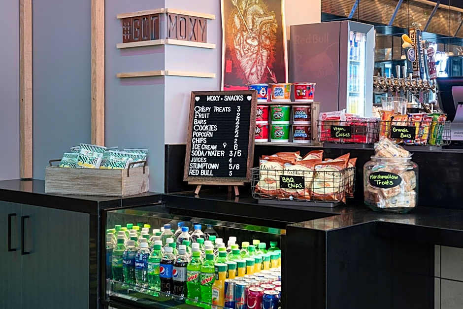 Moxy Portland Downtown