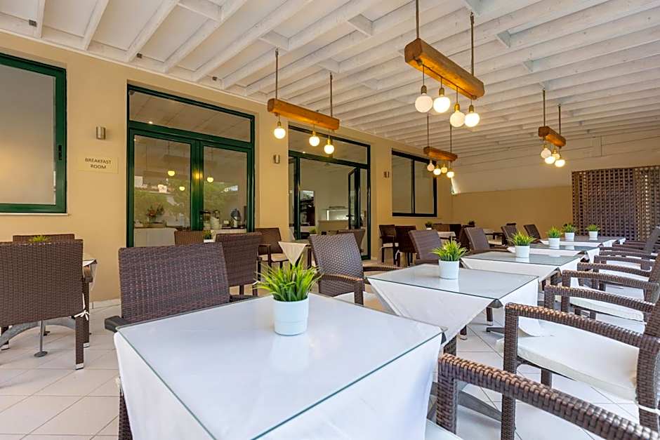 Agrilia Hotel Adults Only