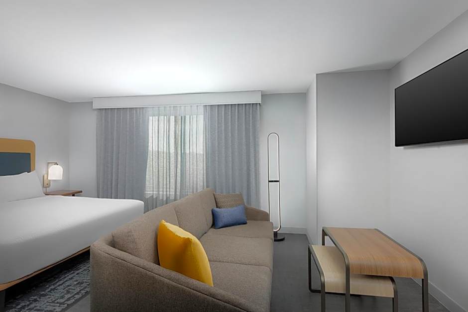 Homewood Suites by Hilton Newport Cincinnati