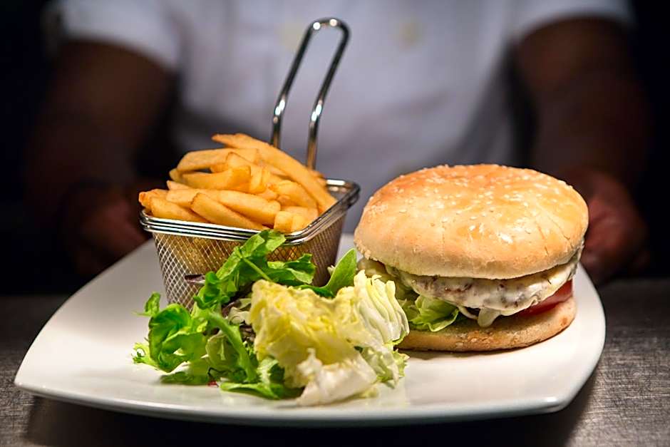 Holiday Inn Express London - Watford Junction By IHG