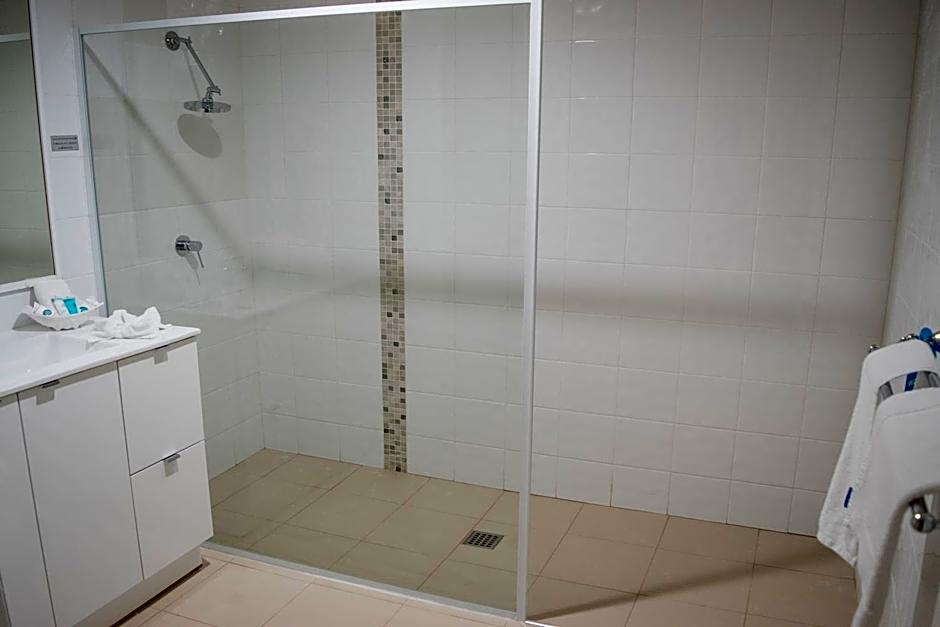 Beachside Holiday Apartments