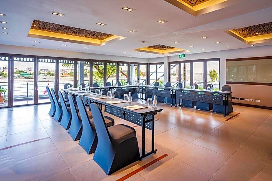 Riva Arun Bangkok (SHA Plus)