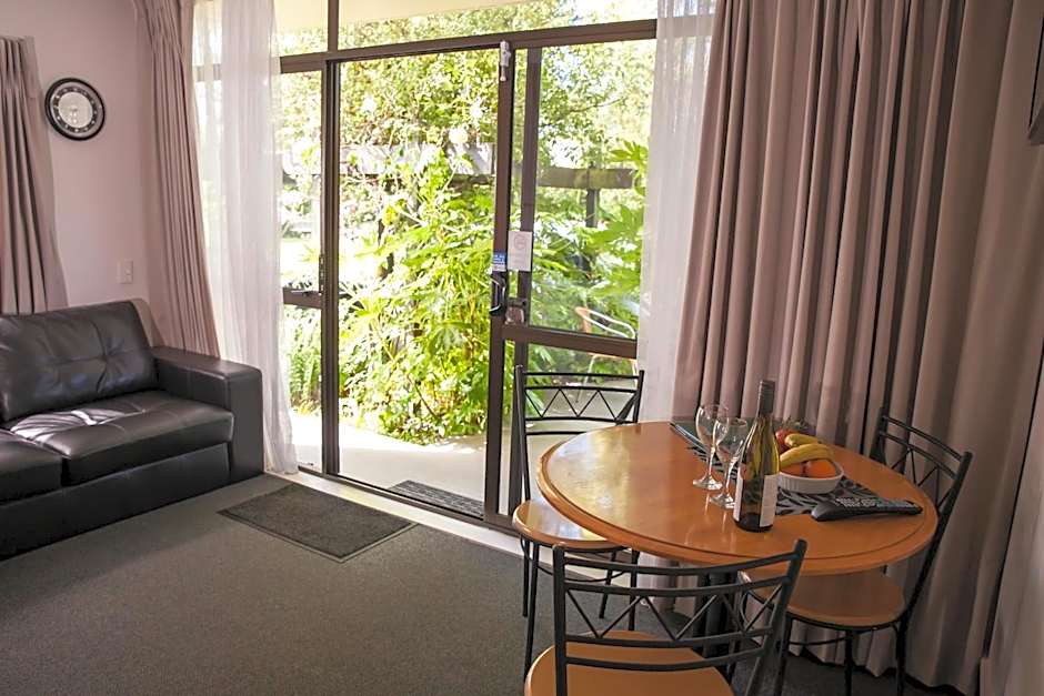 Ashleigh Court Motel