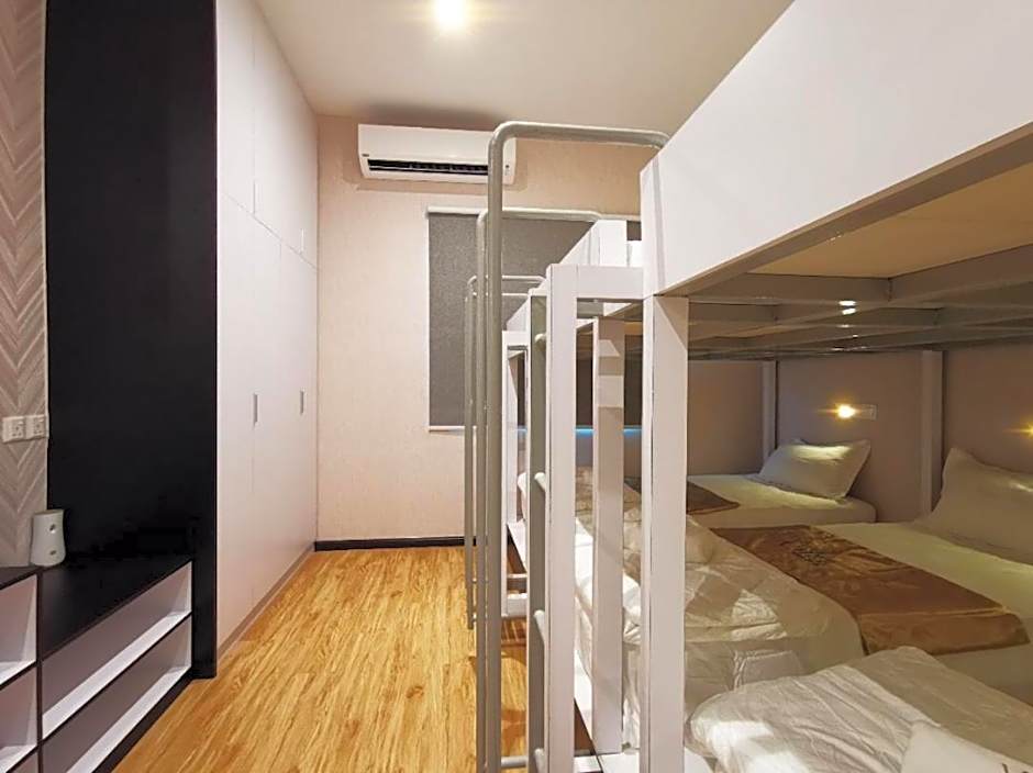 Photo 1 of 4 of Executive Family Suite, Balcony