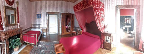 Triple Room with Private Bathroom