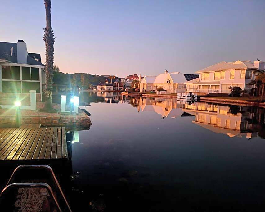 Jeffreys Bay - Life on the Canals