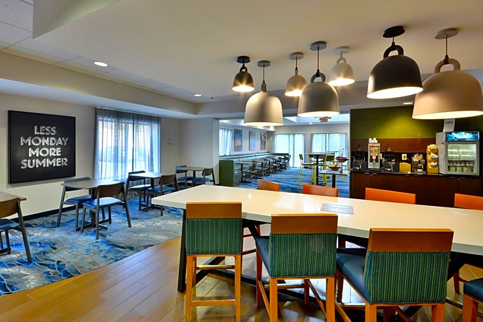 Fairfield Inn & Suites by Marriott Charlottesville North