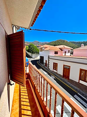 Alma In the heart of the Vilaflor! Self check in 24h