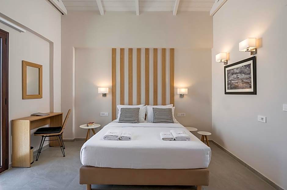 Spilia Village Hotel & Villas