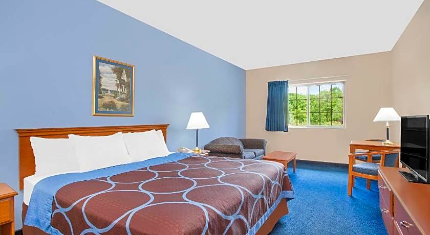 Super 8 by Wyndham Cobleskill NY