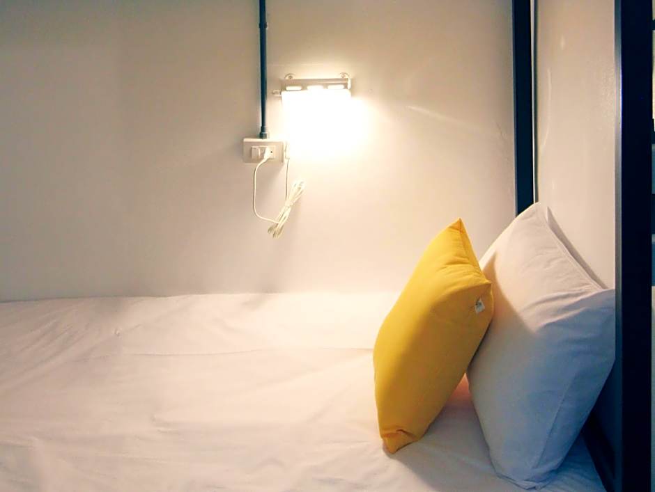 To Zleep Hotel Khaolak