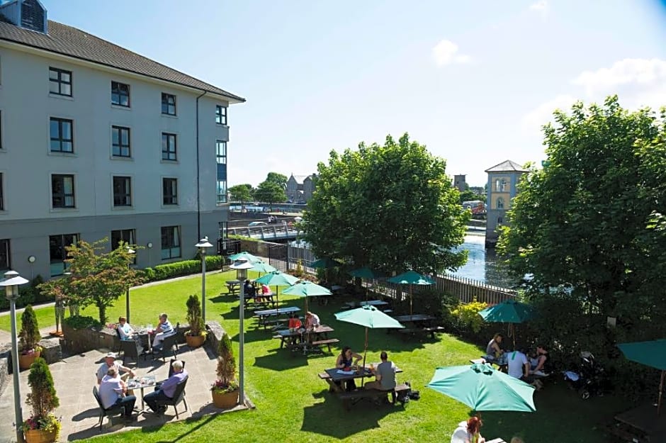 Leonardo Hotel Galway - Formerly Jurys Inn
