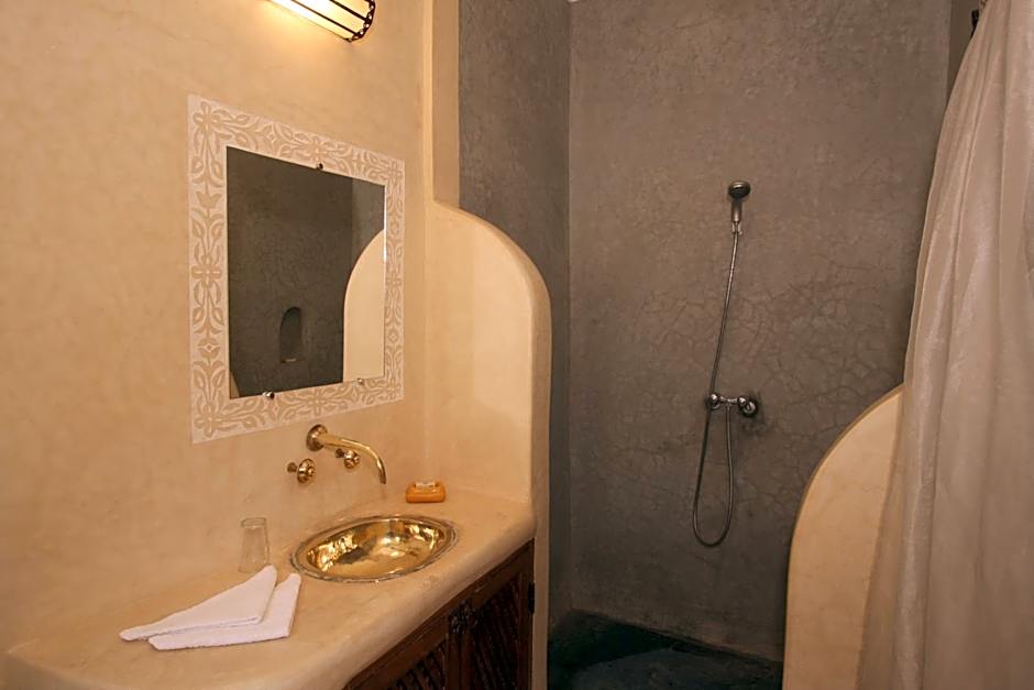 Riad petit Karmela