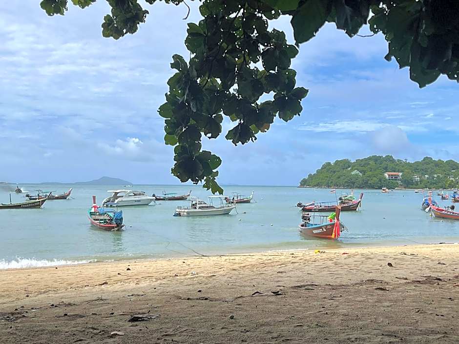 New Breakers Hotel Rawai