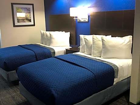 Double Suite with Sofa