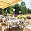 Nells Park Hotel