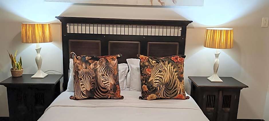 Gateway Oceans - 2 Adults & 4 Children ONLY - Families or 1 Couple only - No parties